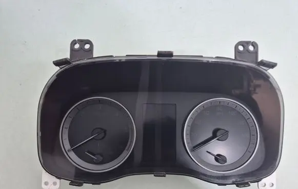 Speedometer (instrument cluster)