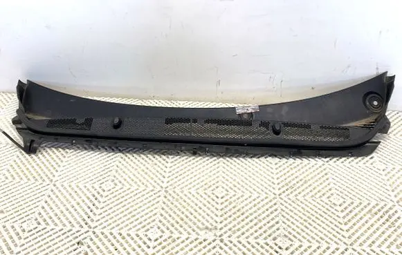 Peugeot 308 Wiper trim 98008282XT