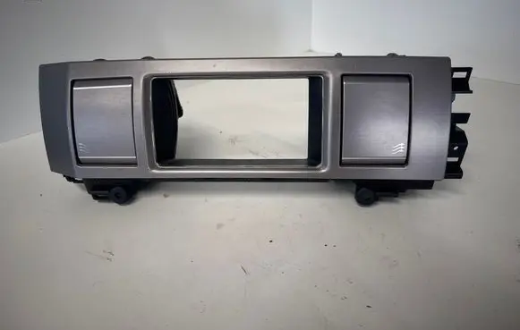 Jaguar XF Dash center air vent grill 8X2319K617AH 24112008 06619