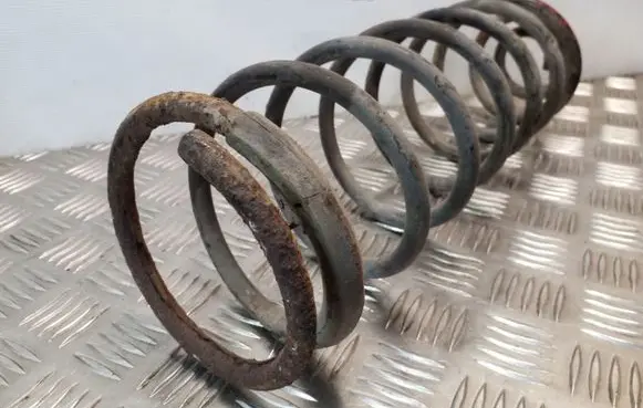 Volvo S70 V70 V70 XC Rear coil spring