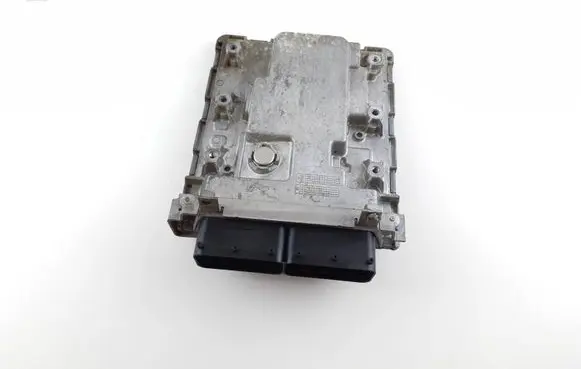 Porsche Cayenne (92A) Engine control unit/module 7P5906023 10276075AA 5WP0463101