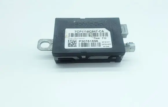Ford C-MAX II Aerial antenna amplifier 7CP118C847CA
