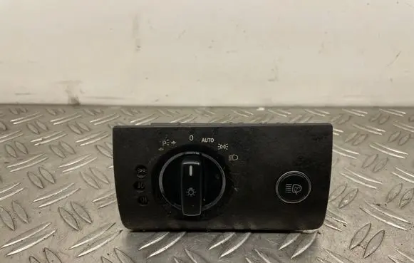 Light switch