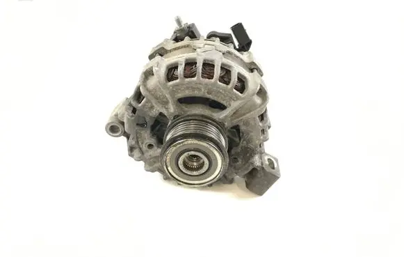 Volvo V40 Generator/alternator 31288880