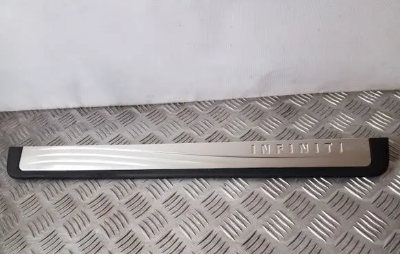 Infiniti EX Front sill trim cover 769B11BA0A