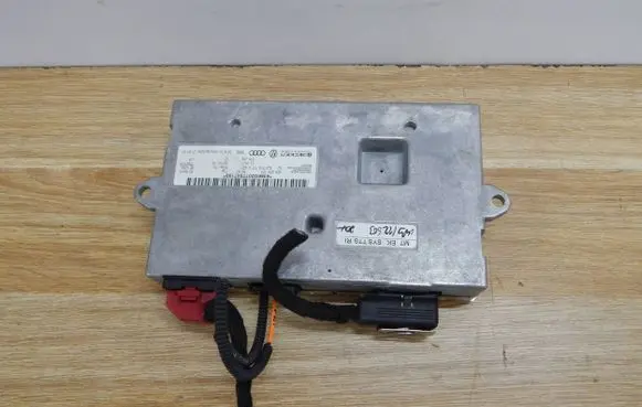 Audi Q7 4L MMI control unit 4E0035729 4L0910731K