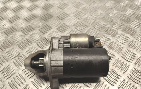 Mercedes-Benz E W212 Starter motor 0001107406 20090708 A0051513901