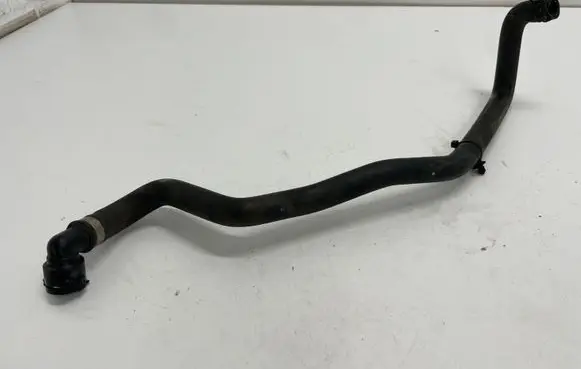 Mercedes-Benz CLA C117 X117 W117 Engine coolant pipe/hose A2468303396