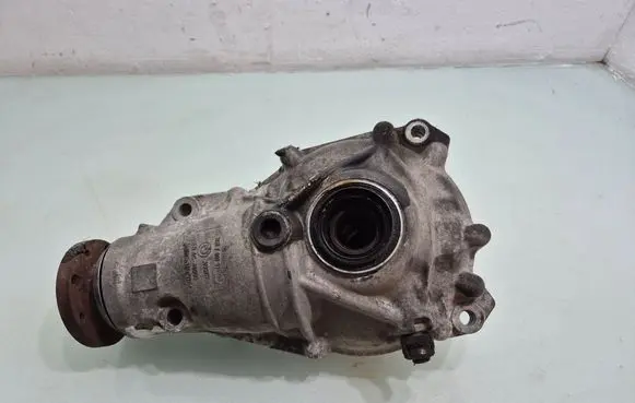 BMW 5 F10 F11 Front differential 7600991