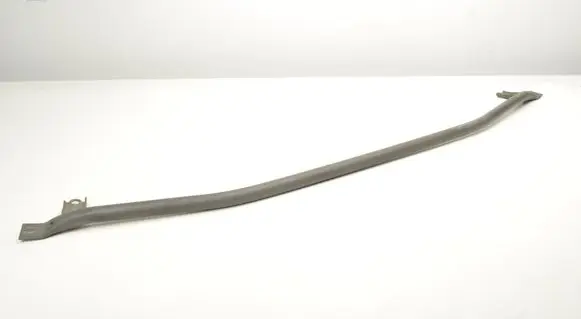 Volvo V50 Front strut bar