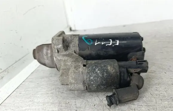 Hyundai i30 Starter motor 361002B300