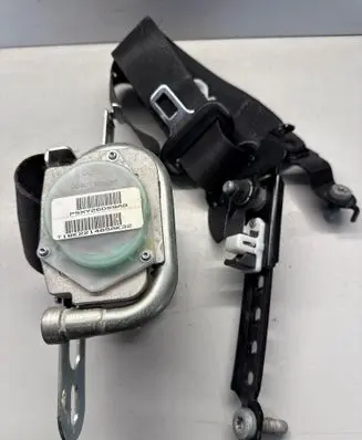 Dodge Durango Front seatbelt P5XY26DX9AB T18K221465AK32