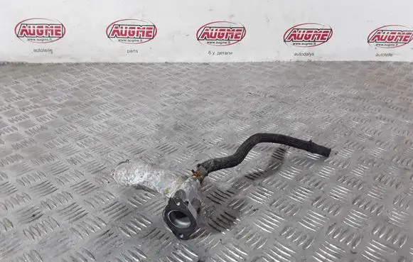 Toyota RAV 4 (XA50) Engine coolant pipe/hose