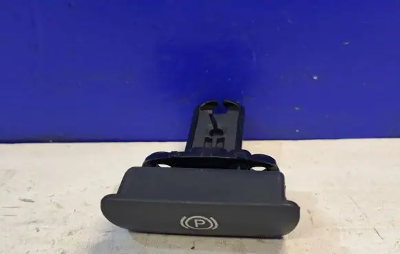 Volvo XC90 Hand parking brake switch 8683963