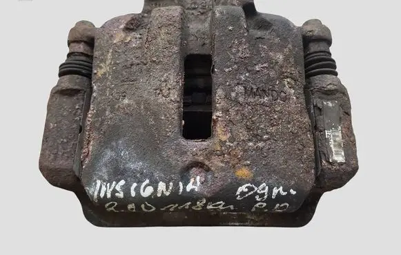 Opel Insignia A Front brake caliper