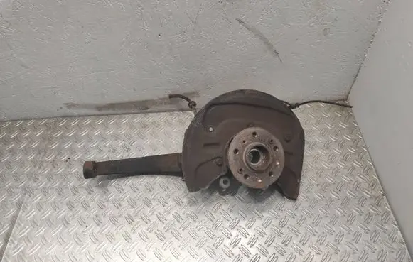 Mercedes-Benz ML W164 Front wheel hub