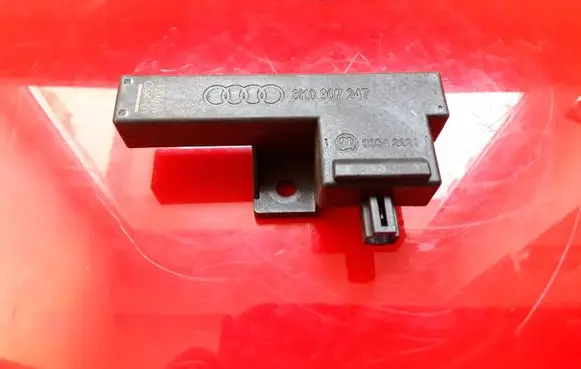 Audi A8 S8 D4 4H Keyless (KESSY) go control unit/module 8K0907247 33542221