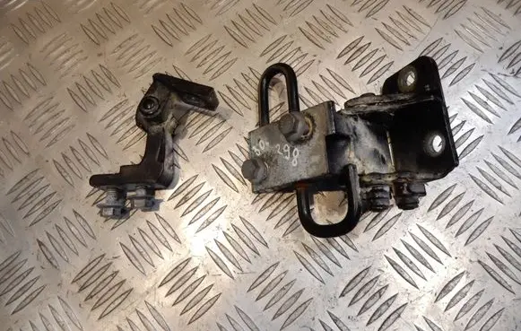 Audi A6 S6 C6 4F Rear door lower hinge 8E0831412E 30298
