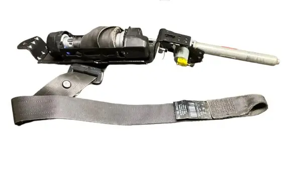 Volvo C30 Front seatbelt 30642223 6233193126