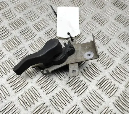 Skoda Superb B8 (3V) Engine bonnet (hood) release handle 3V0823661C