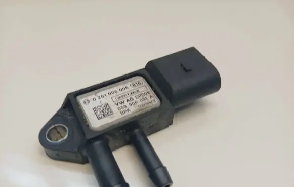 Audi A4 S4 B8 8K Air pressure sensor 059906051A 0281006006 12022110053E