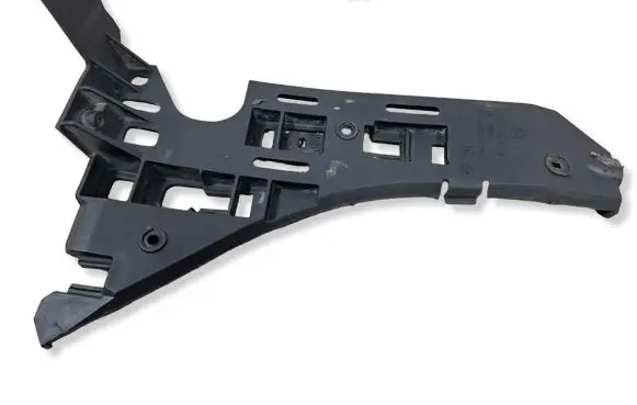 Opel Vectra C Front bumper mounting bracket 13182959