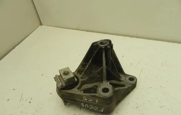 Ford Focus Engine mounting bracket AV616R093NA VD8244