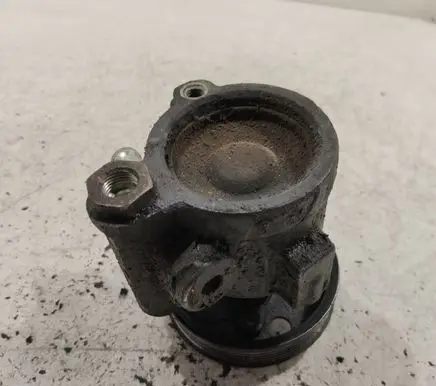 Renault Scenic I Power steering pump 7700840106