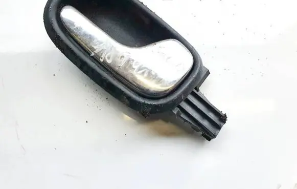 Rear door interior handle