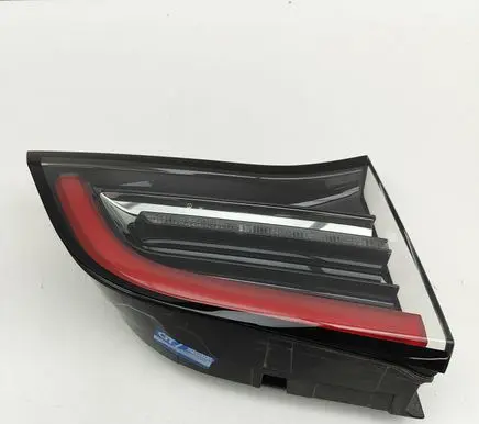 Tesla Model Y Tailgate rear/tail lights 150208800B