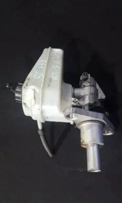 Volkswagen Golf V Master brake cylinder