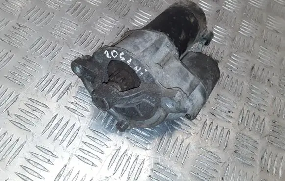 Peugeot 206 Starter motor D6RA572