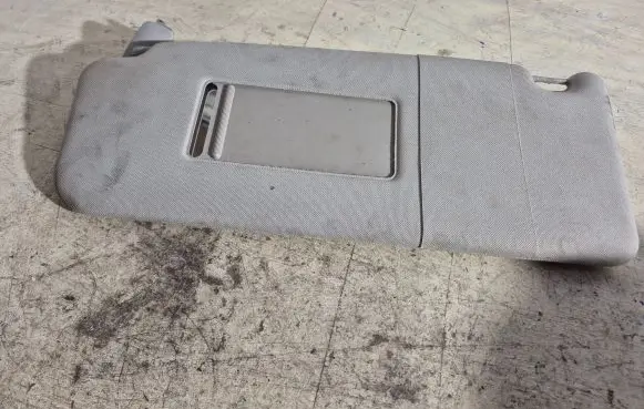 Audi A6 S6 C5 4B Sun visor 4B0857551
