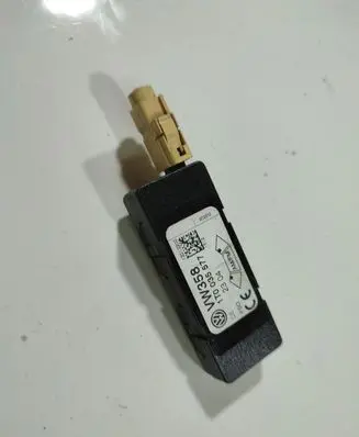 Volkswagen Touran I Antenna control unit 1T0035577