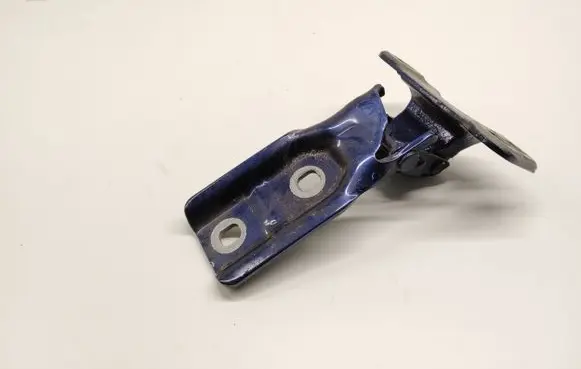 BMW 2 F45 Tailgate/trunk/boot hinge