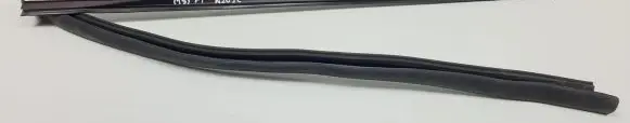 Mercedes-Benz CLK A209 C209 Rubber seal rear door window/glass A2096700438