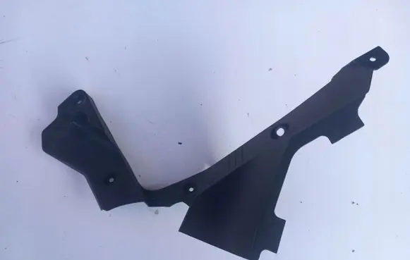 Suzuki Grand Vitara II Bonnet wind deflector 9446306L0