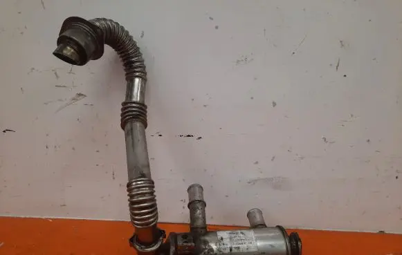 Mazda 3 I EGR valve cooler 79989D