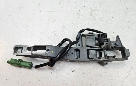 Citroen C6 Rear door exterior handle/bracket 