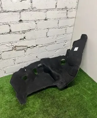BMW M4 G82 G83 Sound insulation of firewall 9501819 02112022 13011510