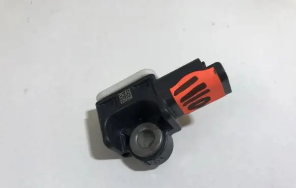 Peugeot 3008 I Airbag deployment crash/impact sensor 9663904980 0102205