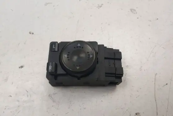 Volkswagen PASSAT B5 Wing mirror switch 3B1959656B