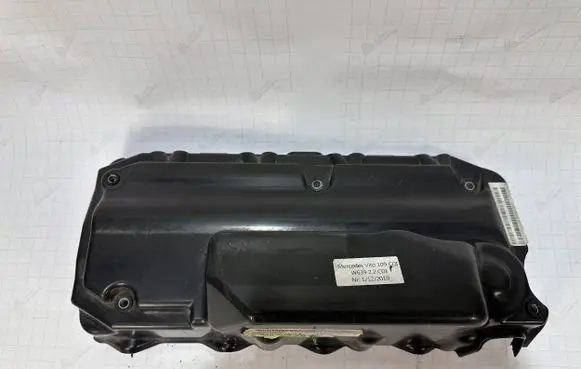 Mercedes-Benz C W204 Rocker cam cover A6460102046