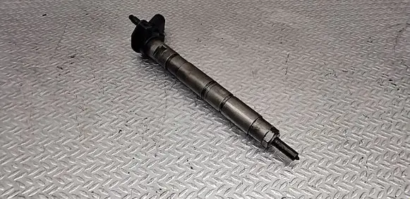 Audi A6 S6 C6 4F Fuel injector 0986435358