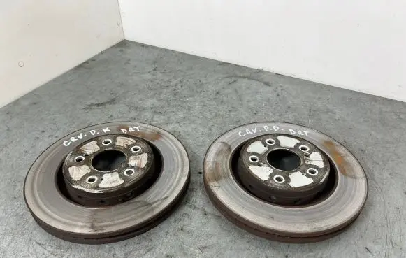 Honda CR-V Front brake disc