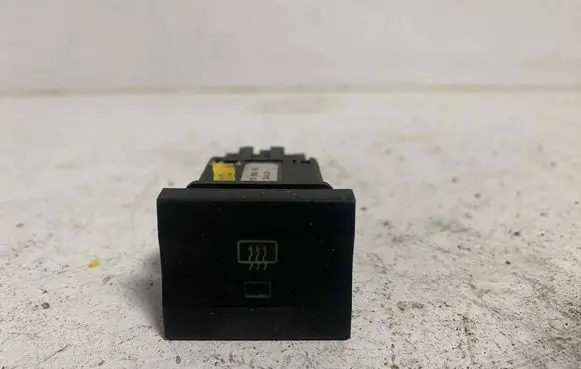 Skoda Fabia Mk1 (6Y) Windscreen/window heater switch 6Y0959621 34404