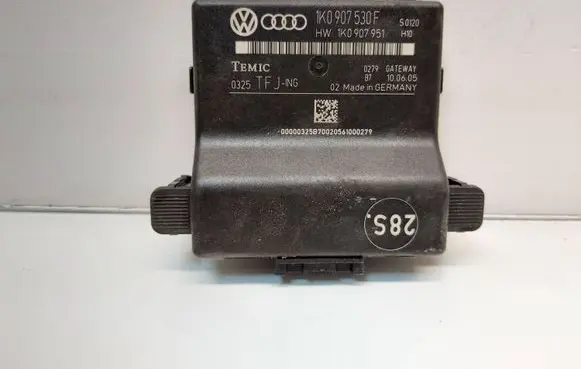 Volkswagen PASSAT B6 Gateway control module 1K0907530F