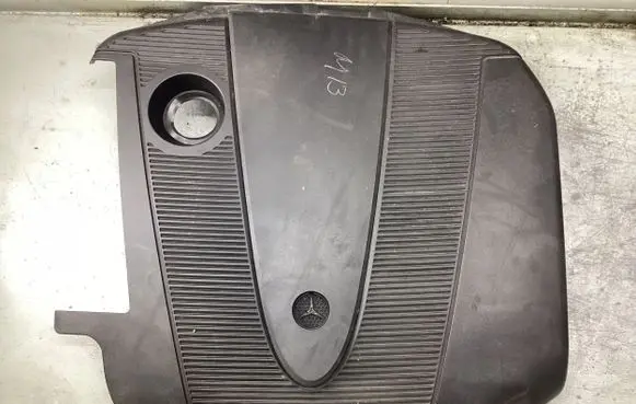 Mercedes-Benz C W203 Engine cover (trim) A6460160624 BBP148001
