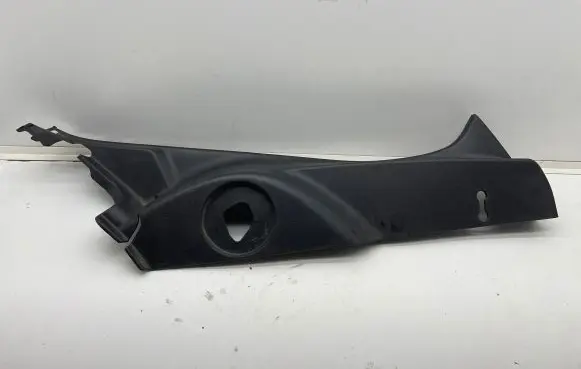 Toyota Auris E180 Rear seat side bottom trim 6255102340