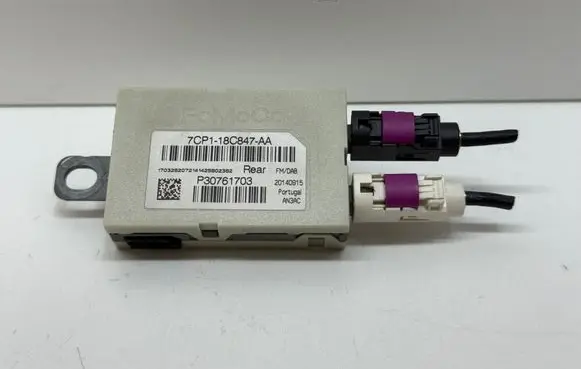 Volvo S60 Aerial antenna amplifier 7CP118C847AA 20140915 P30761703